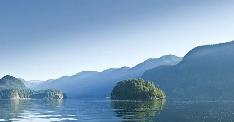 Deep Cove Kayak Centre, Vancouver