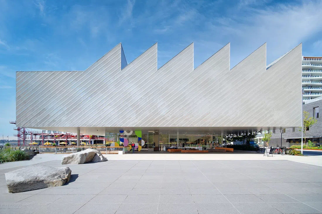 The Polygon Gallery, Vancouver