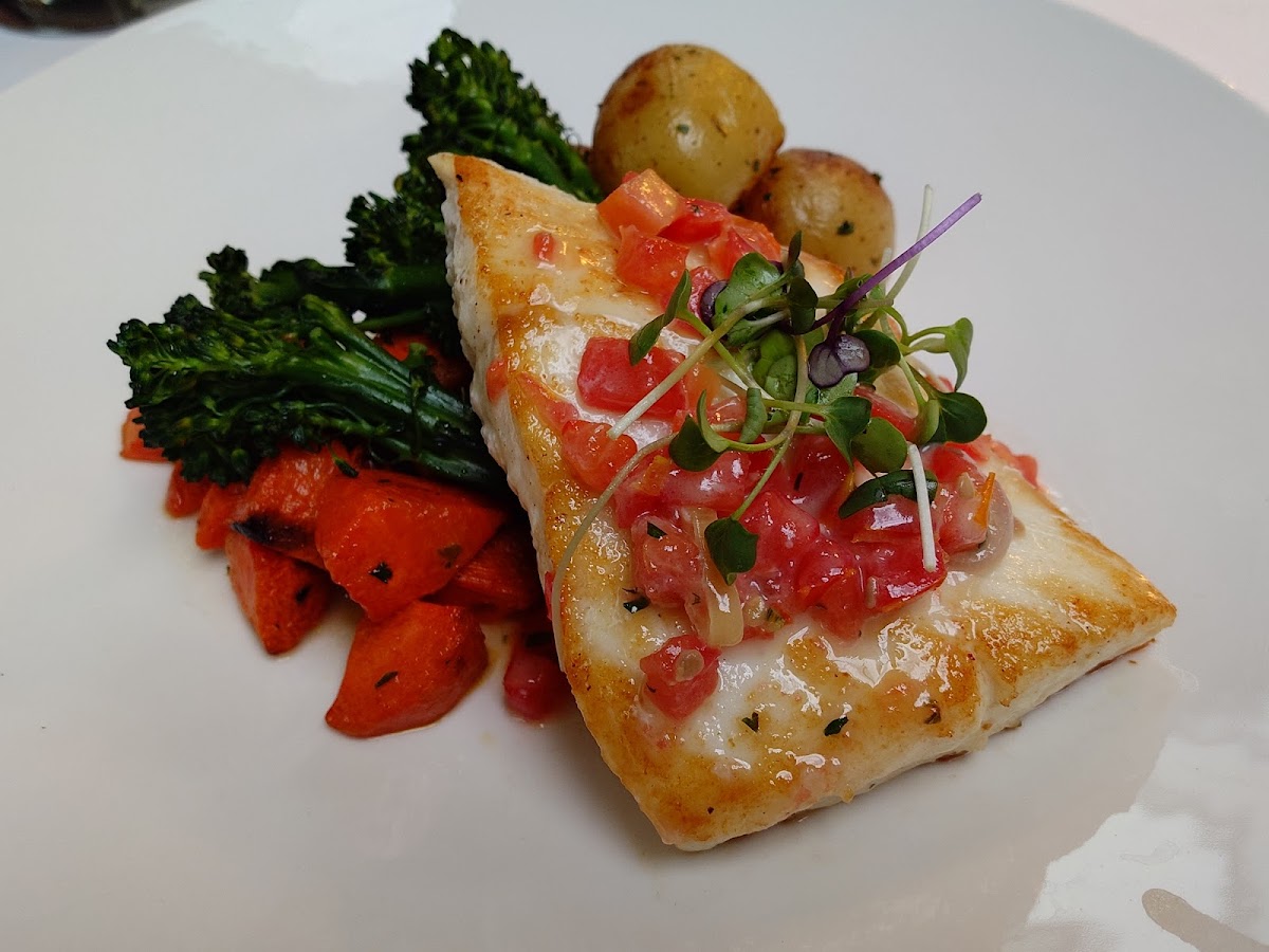 Joe Fortes Seafood & Chop House — photo 3